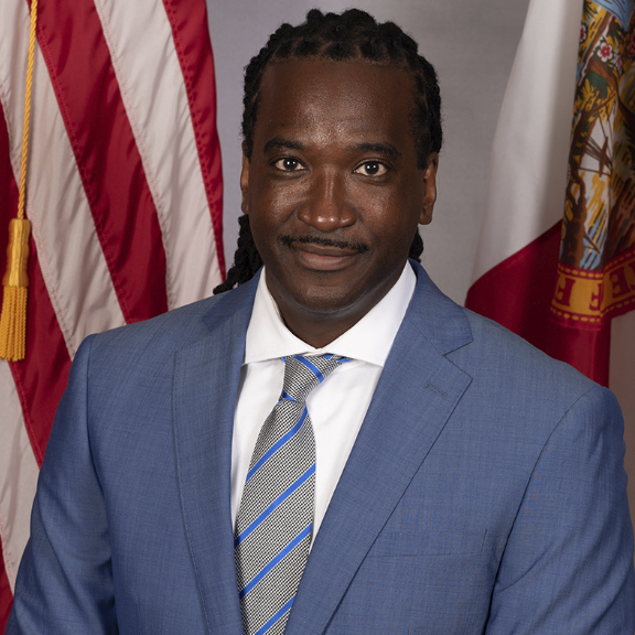 Dwight Stephens