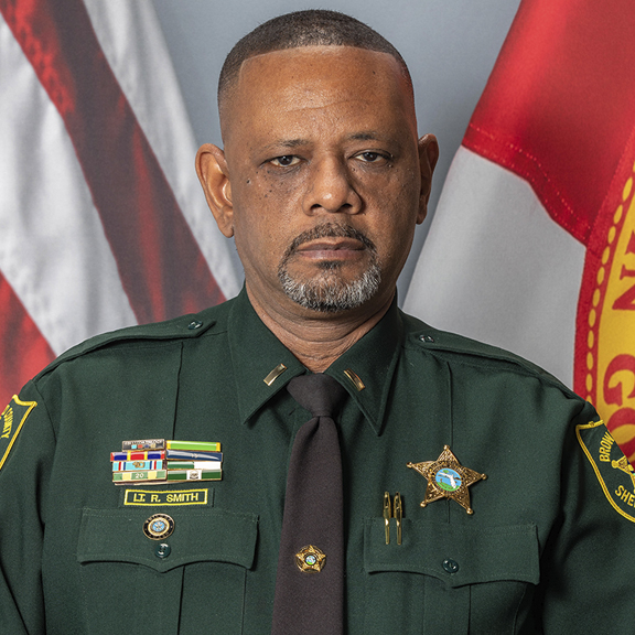 Robert Smith profile photo